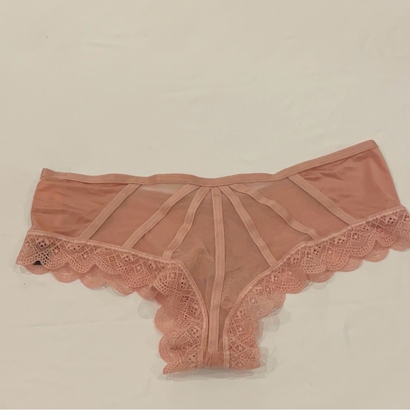 NEW WITH TAGS VICTORIA’S SECRET SIZE XS 2 PACK OF LACE AMD SATIN PANTIES - Picture 7 of 9